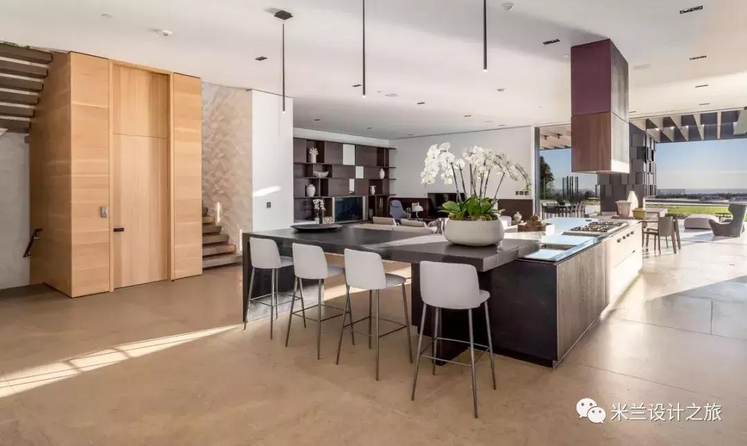 超豪华别墅游泳池,顶级豪华别墅带室内游泳池