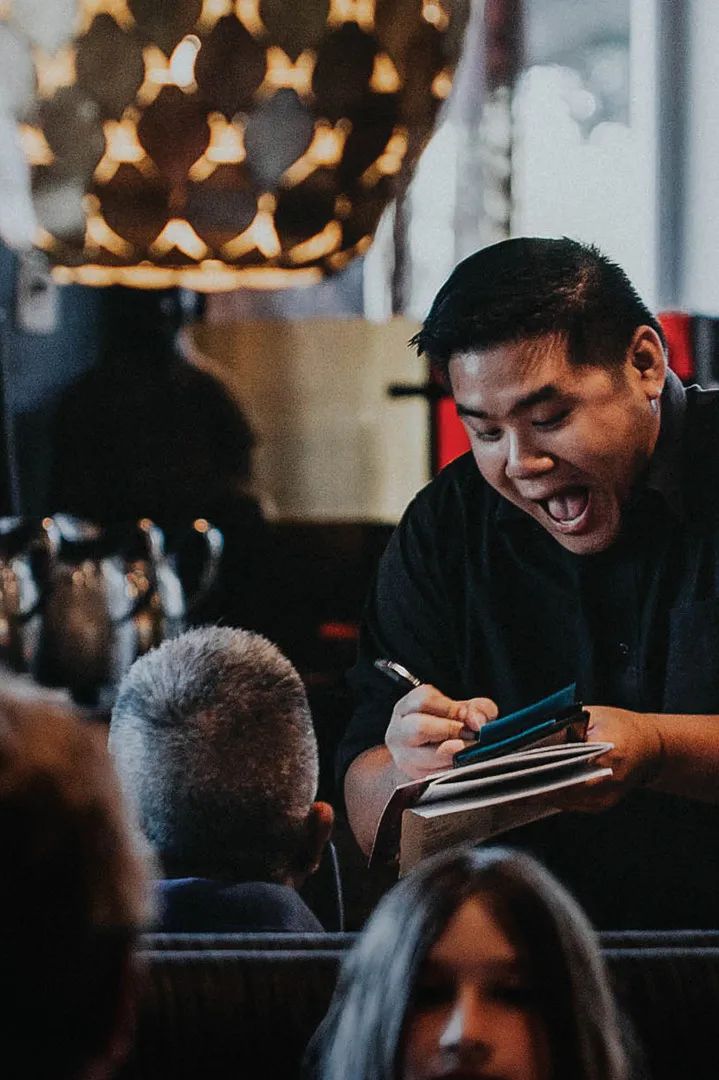 「混不吝」的美式中餐当然不是中餐,但它在中国也想分一杯羹