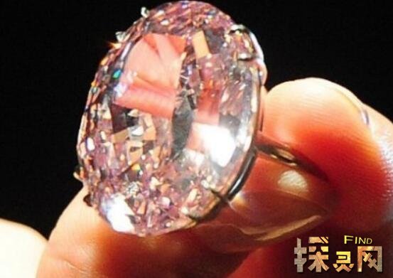 世界上最大的钻石有多大,世界上最大的钻石重多少克