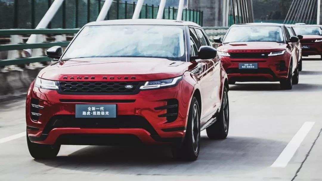 极光和三系宝马哪个值得入手,路虎极光和3系哪个值得买