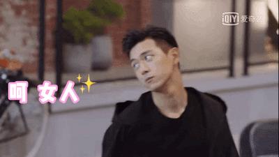 灏忕櫧闉嬩綘杩樺湪绌垮悧,灏忕櫧闉嬭鑵愯殌