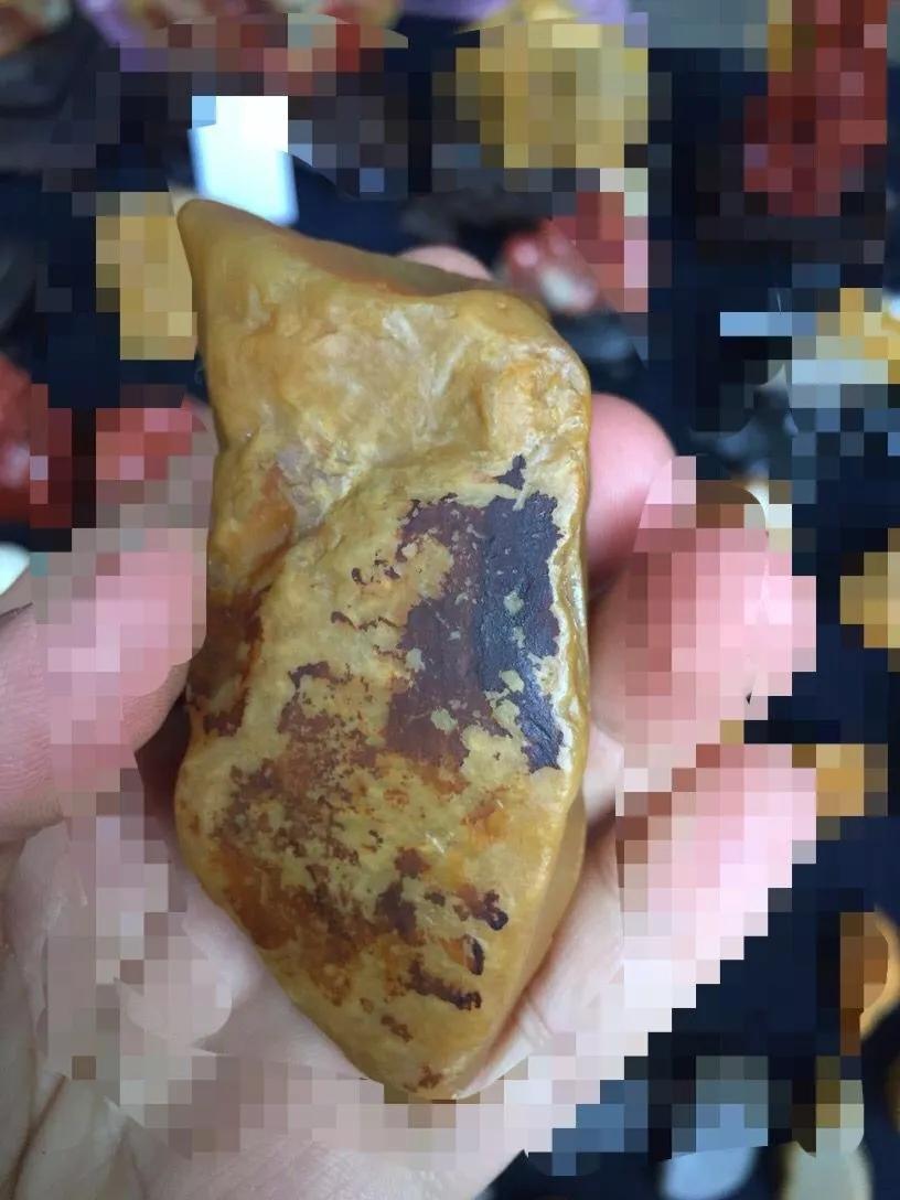 怎么鉴别寿山田黄的品质,寿山田黄价格在线鉴定