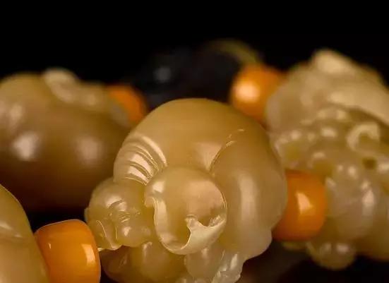 珠宝十二生肖的寓意和象征,珠宝佩戴风水