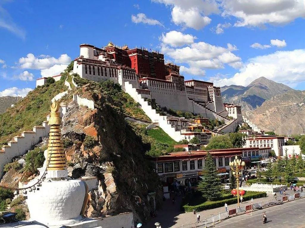 布达拉宫最接近天空的宫殿,布达拉宫十大最壮观的宫殿