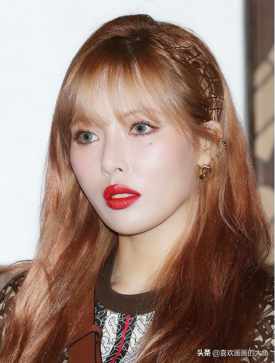 泫雅troublemaker豹纹裙,泫雅张贤胜troublemaker豹纹裙