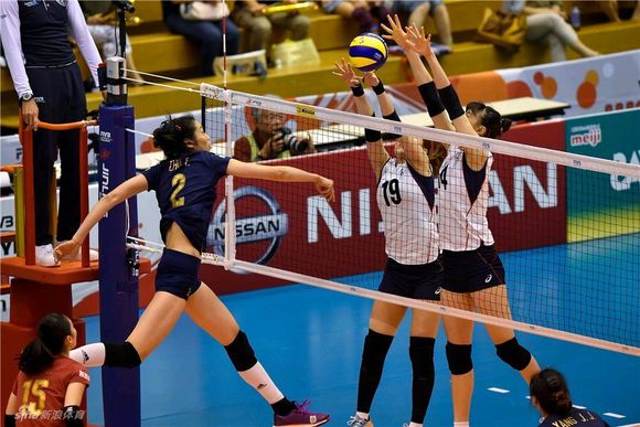 中国女排奋斗经历简短20字,排球运动简史中国女排