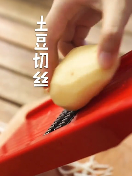 在家就能做的简单甜煎饼,无油快手煎饼家常做法