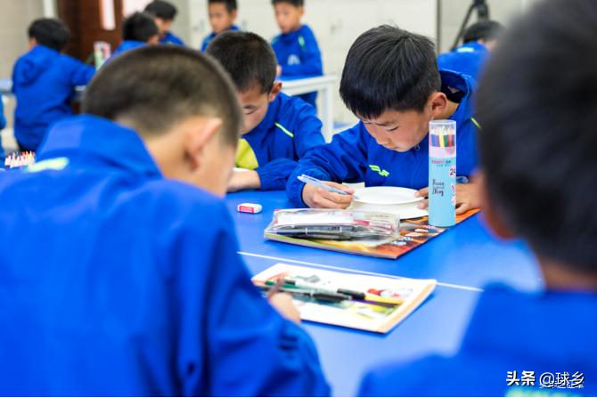 富力足校选拔视频,富力足校招收梯队青少年