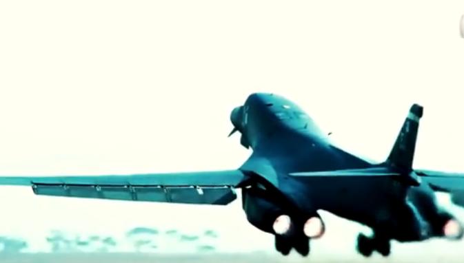 铁神之说杳无音信杀神亮刃剑啸江湖