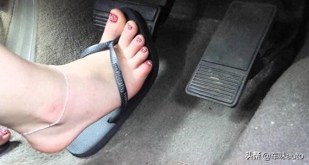 开车哪些鞋子不能穿,开车穿什么鞋比较危险