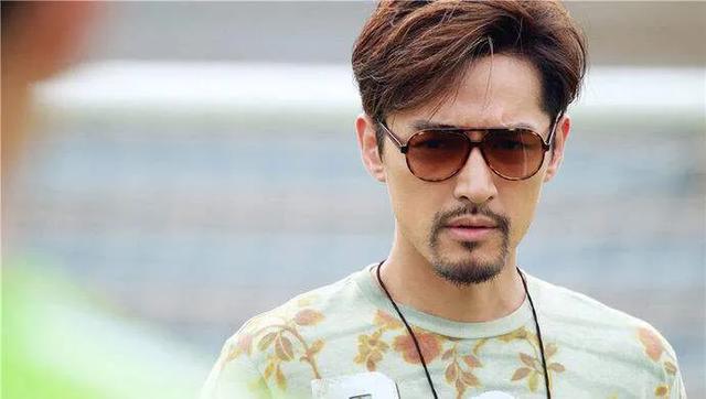 胡歌申花30周年,男神胡歌靳东王凯杨烁