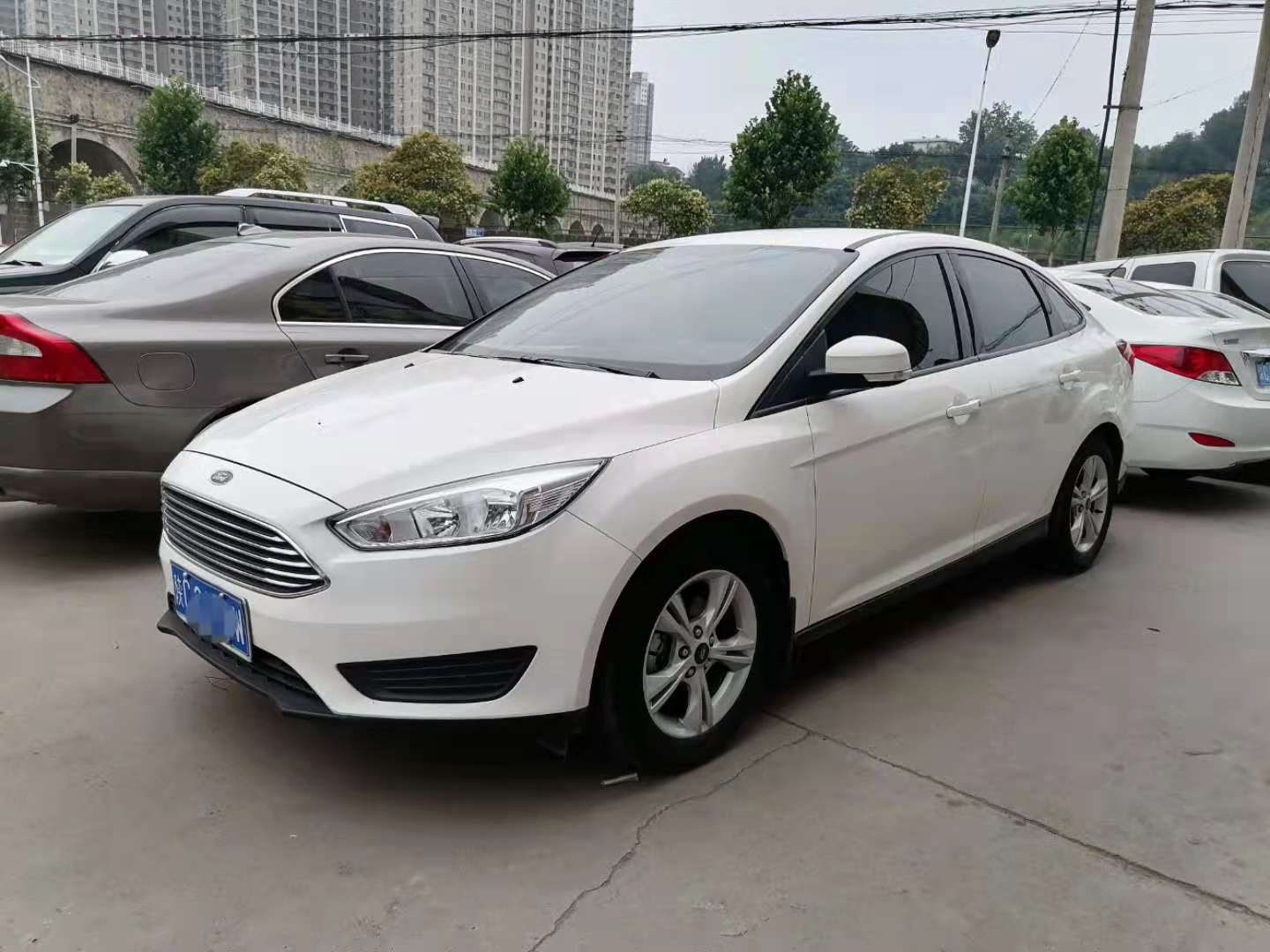 福克斯3年7万公里,3年的福克斯二手值多少钱