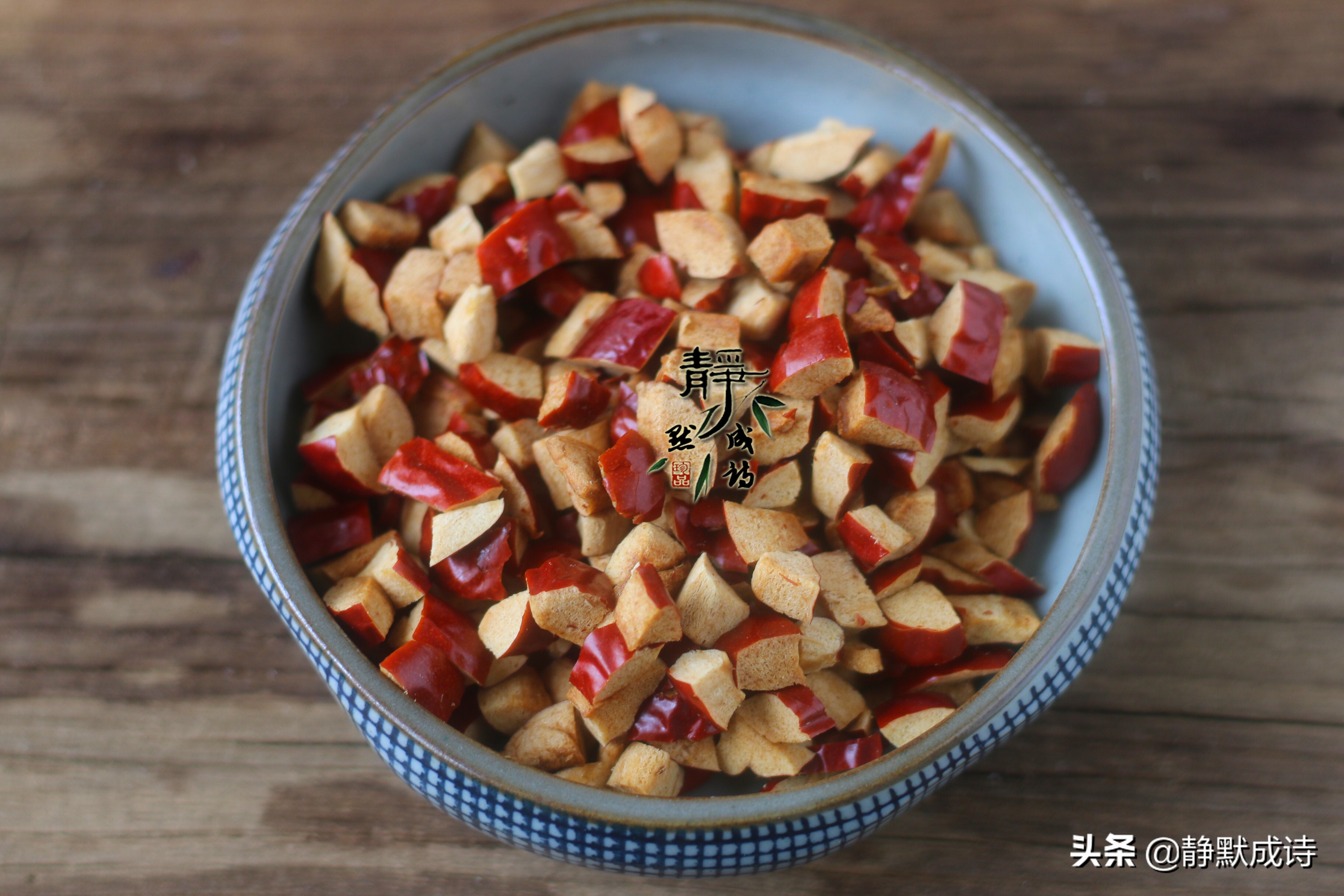 春节馒头怎么做才松软好吃,电饭锅做馒头面包的家常做法视频