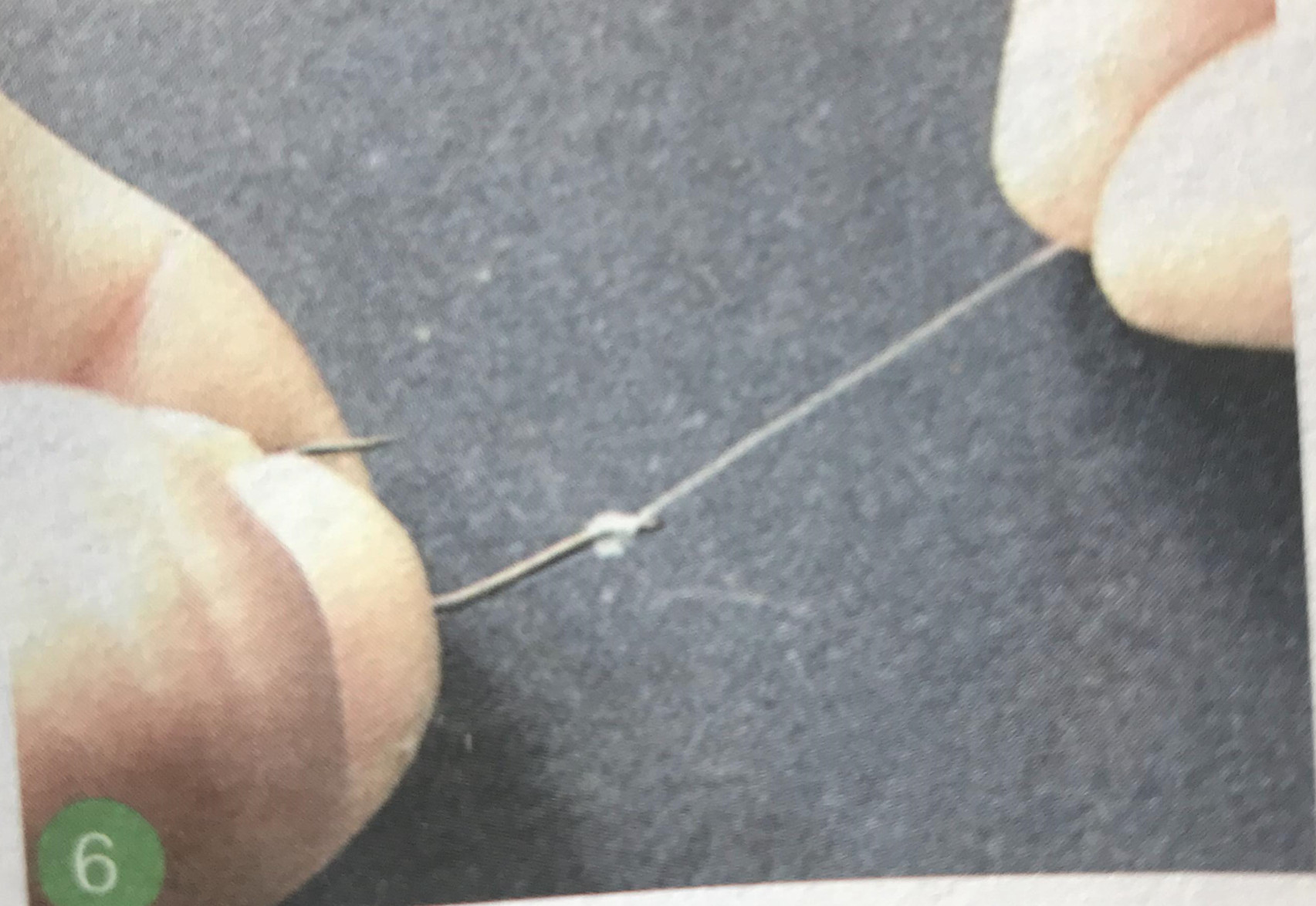 新手钓鱼不会绑浮漂怎么办,新手钓鱼不会拉丝怎么放入水中