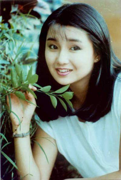 张曼玉感情经历多坎坷,张曼玉的情感经历