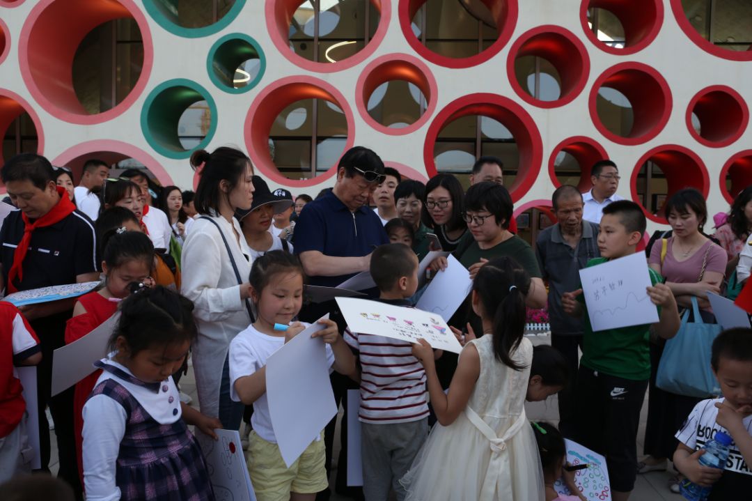 假日看展享诗画生活，西安国际少儿美术馆送你一个“艺术端午”