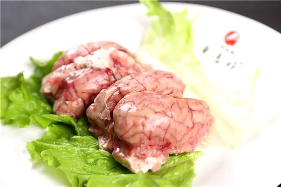 猪的肝肺能吃吗,猪的血肠