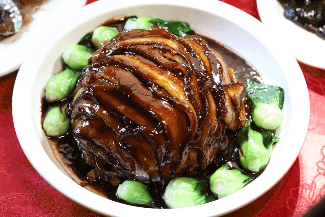 快来！今年在东方明珠塔、国际会议中心、市中心大饭店过年啦