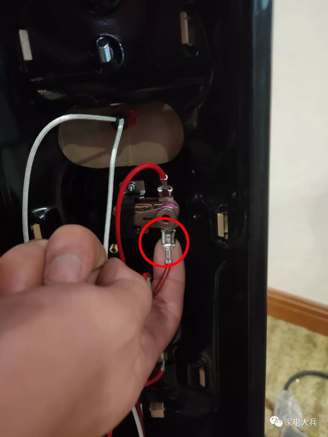 先锋和格力油汀取暖器哪个好,美的和先锋油汀取暖器哪个好