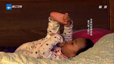 儿童总是喜欢挖鼻孔吸鼻子,小朋友经常用手挖鼻孔怎么回事