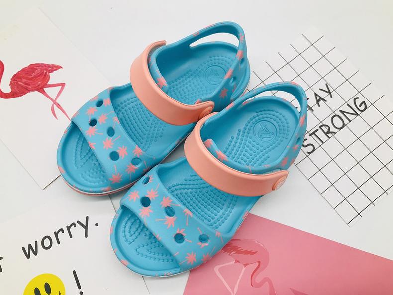 卡骆驰的凉鞋为什么那么贵,卡骆驰的网布凉鞋质量怎么样