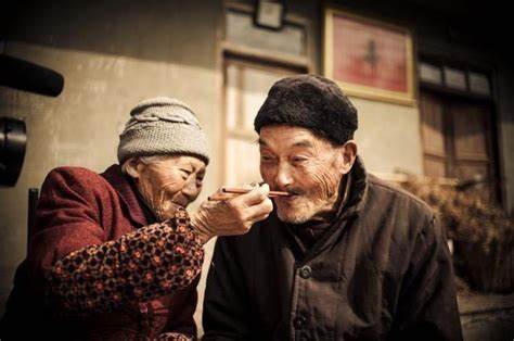 不孝顺的女儿,女儿不孝顺母亲应该怎么办