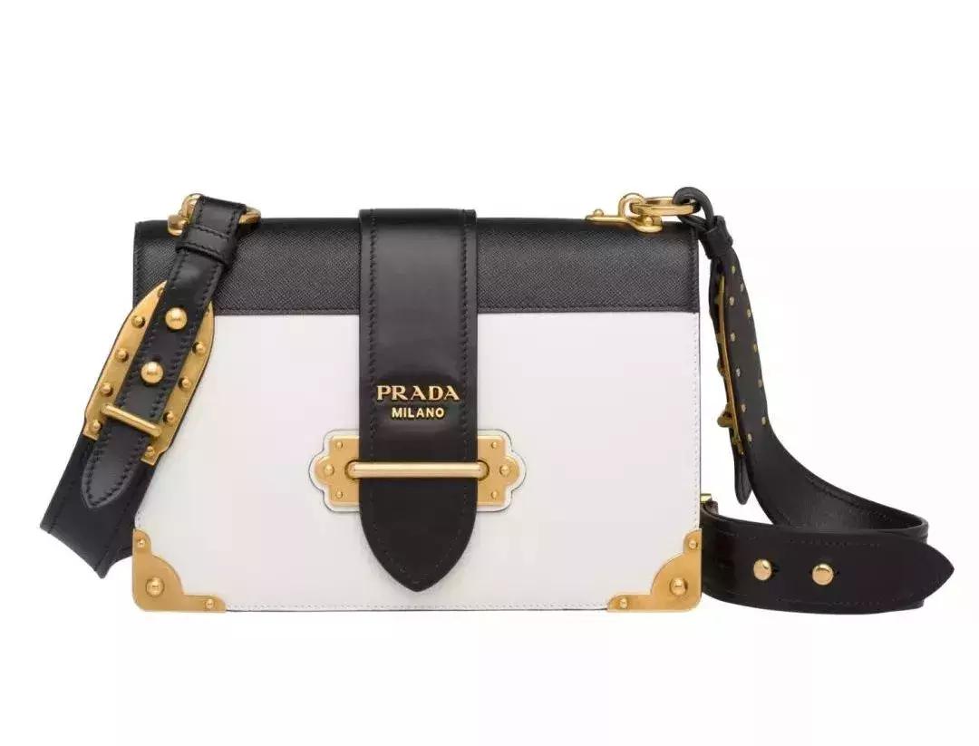 世界十大奢侈女包商标,十大品牌女包都是哪个国家