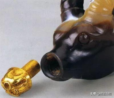 撒切尔夫人半港杯,撒切尔夫人镶金兽首玛瑙杯