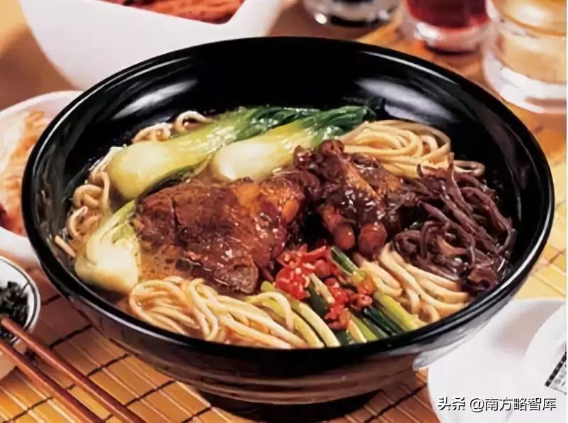 味千拉面为啥业绩下滑,半年亏1亿味千拉面跌下神坛