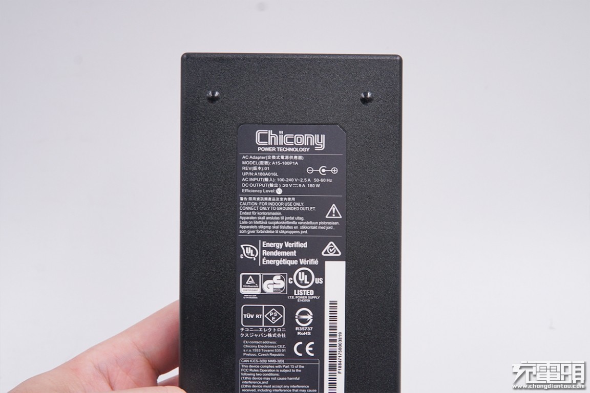 雷电三dp接口,雷电接口支持pd充电