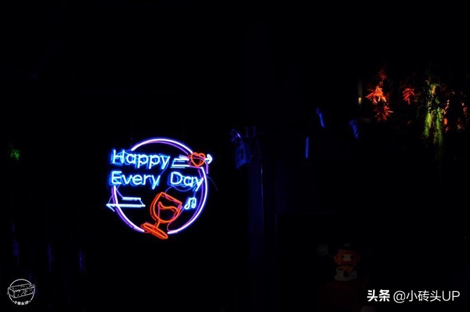 成都酒吧推荐不蹦迪,成都酒吧有哪些酒