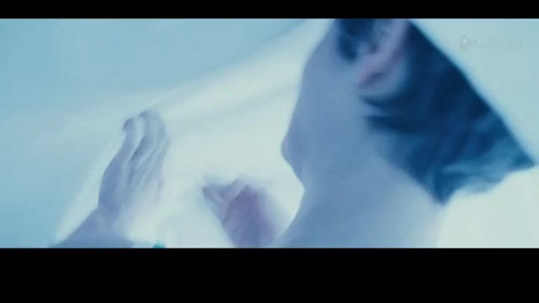 一啸电影｜妻子离世，丈夫深入调查，竟发现妻子这个秘密