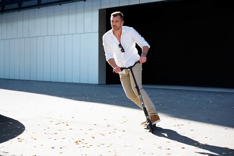 瑞士迈古电动滑板车,瑞士迈古米成人滑板车