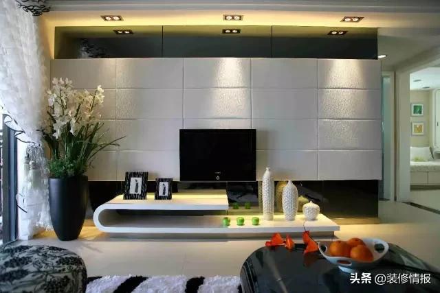 电视背景墙施工现场视频,悬空电视背景墙干挂施工步骤