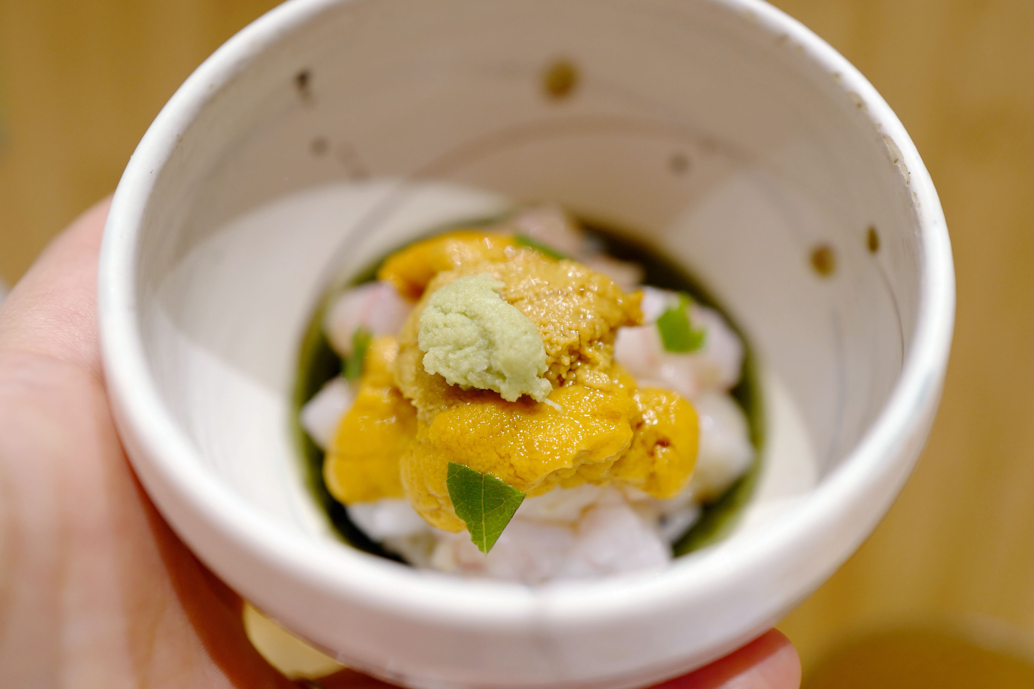 发现一家很好吃的寿司店,一家寿司店