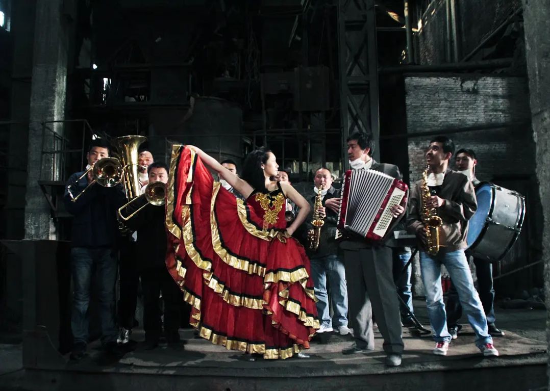 东北，顽强的“俗”下去