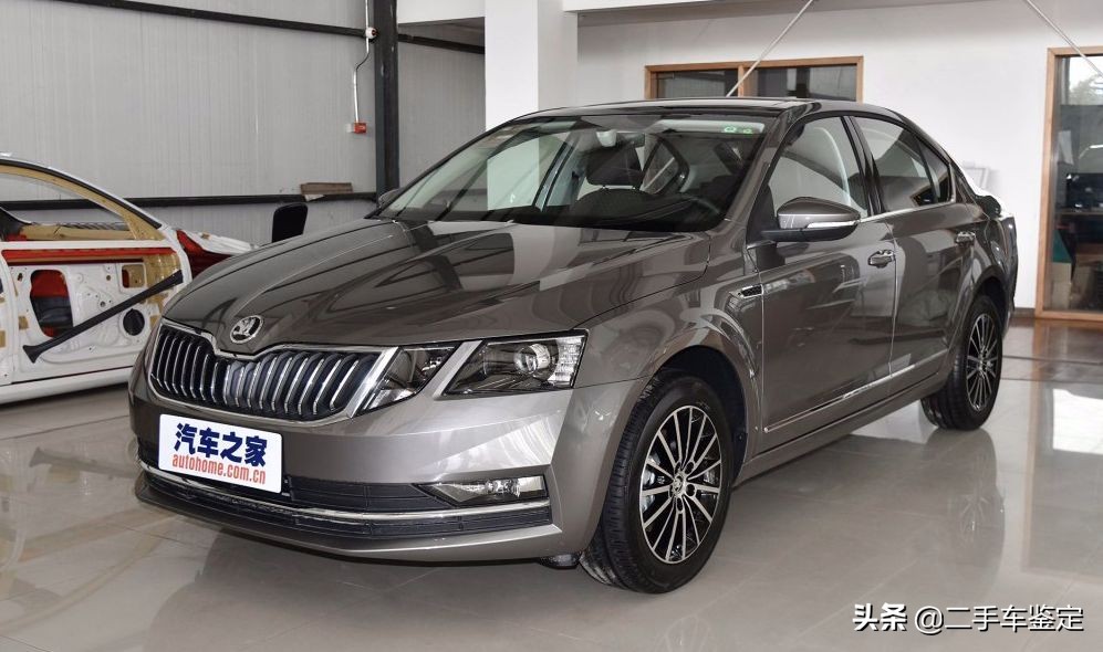 斯柯达怎么区分5a和5c,五分钟区分不同年款的奥迪q7