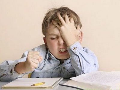 两眼发直属于癫痫吗,性格急躁产生的后天性癫痫