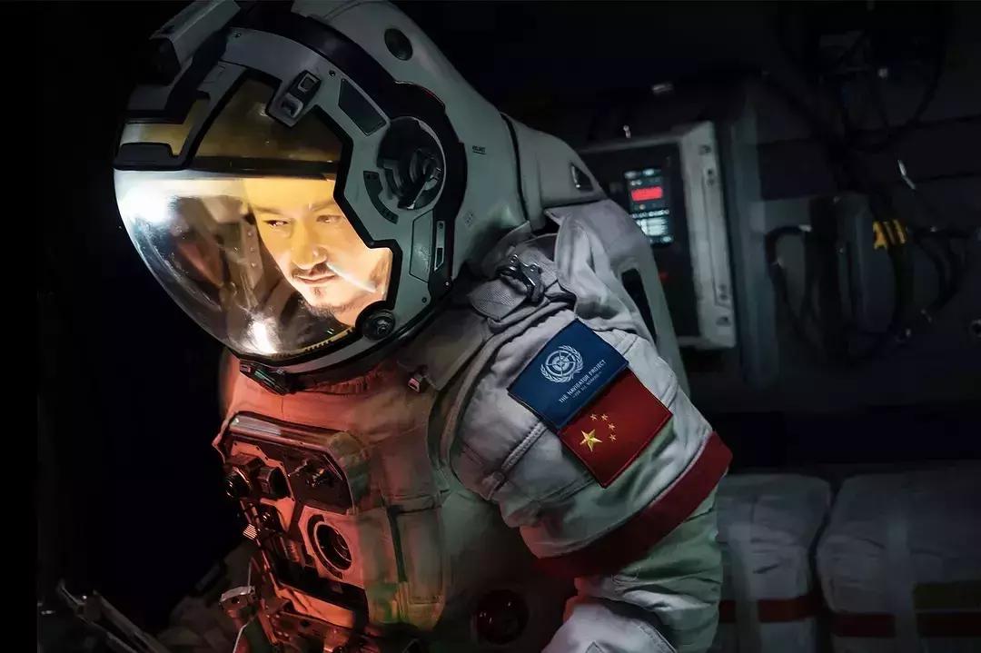 刘德华和吴京流浪地球2海外票房,吴京流浪地球虐心