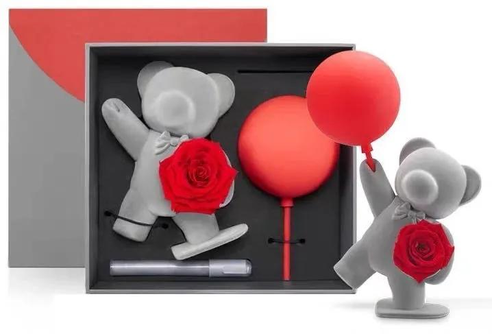 给闺蜜点了个「男朋友」，现在年轻人送礼都这么野？