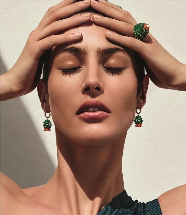 卡地亚奇葩设计,卡地亚手表正确戴法完整视频教程