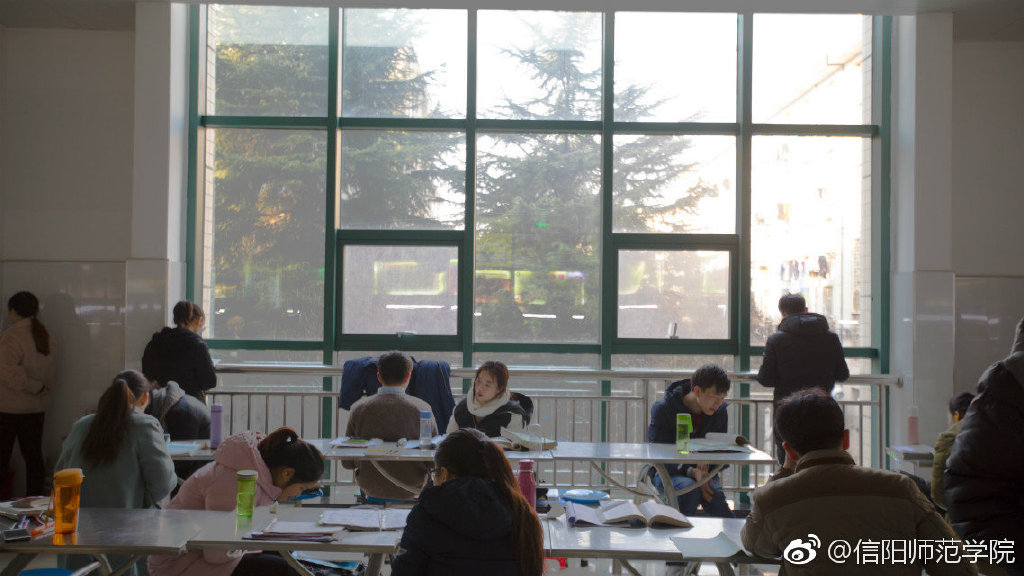 上“二批本科”，也要挑个条件好的，这5所大学伙食堪比饭店