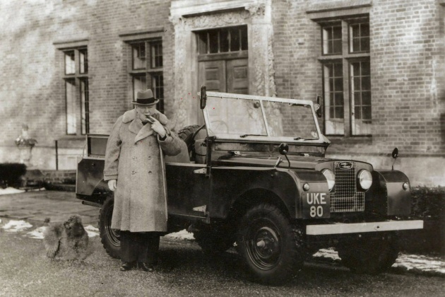 路虎卫士75年传奇版,路虎卫士成长史