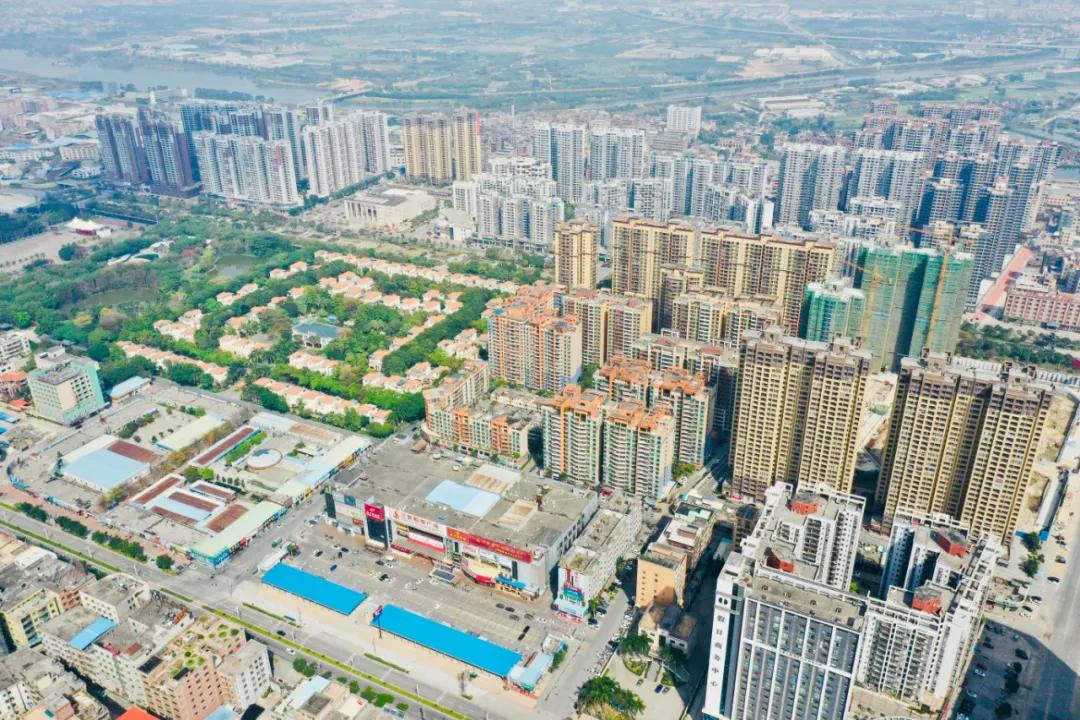 大发现！石湾附近这里居然藏了个14000㎡汽车城！赶紧了解