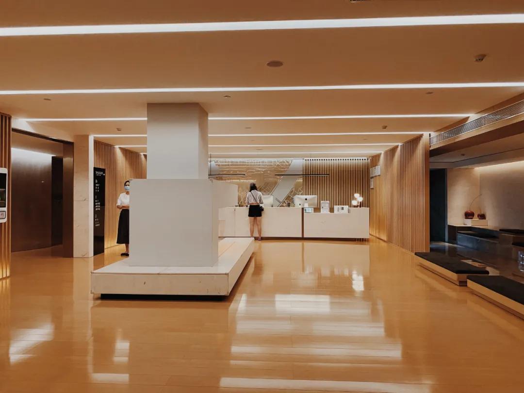 又搓澡去了，看看最贵澡堂的亲弟弟长啥样