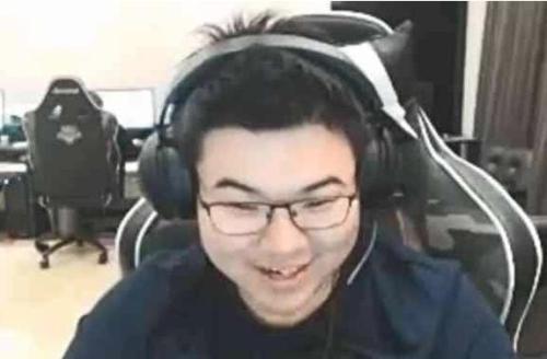 绝地求生韦神跟17shou谁地位高,pubg绝地求生韦神