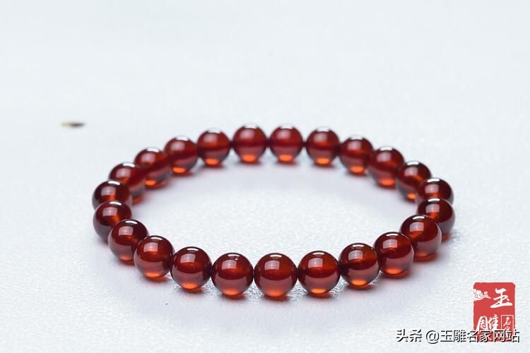 如何鉴别石榴石的真伪,石榴石鉴别最简单方法