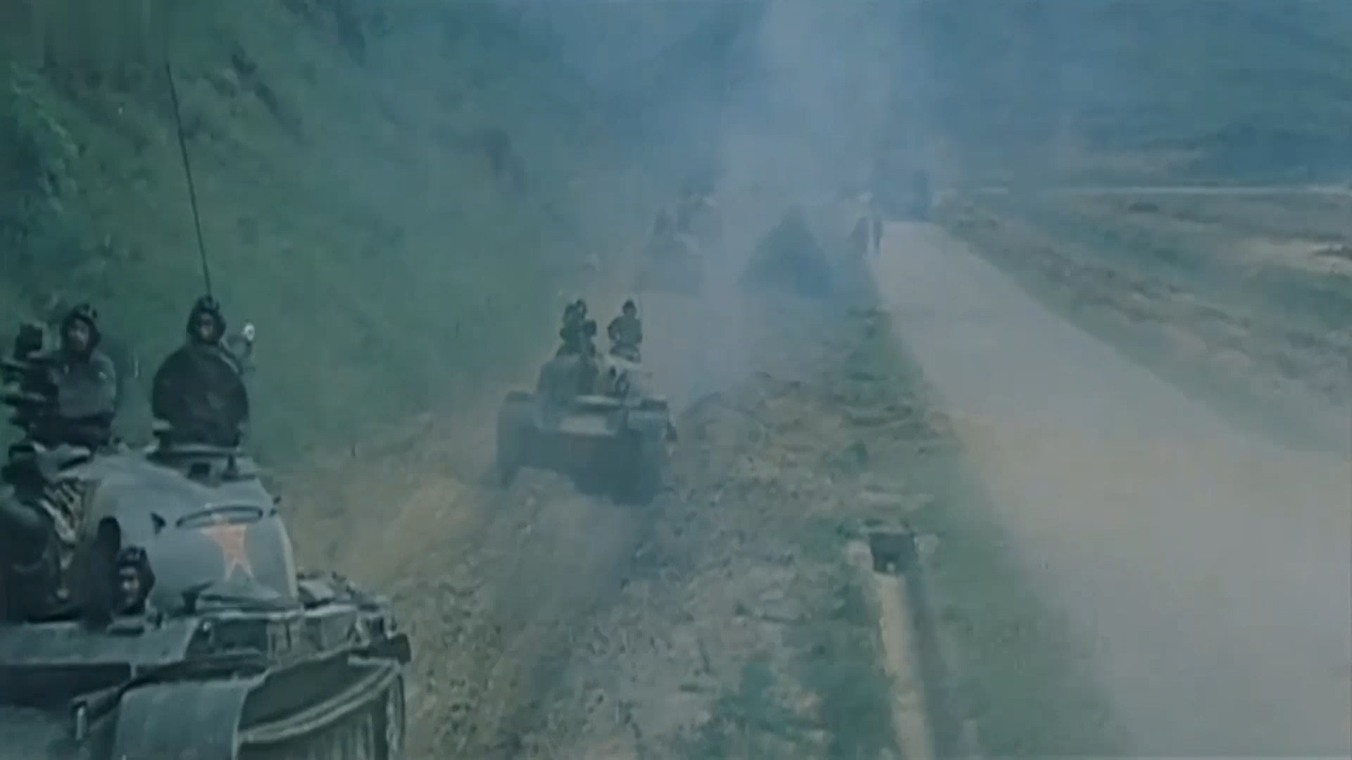 后方撤退前方战士牺牲,前方将士浴血奋战后方拆台