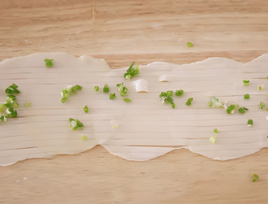 包饺子剩余的饺子皮怎么做,包剩下的饺子皮可以怎么做才好吃