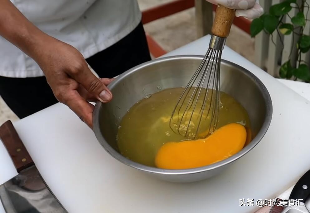 大厨做鸵鸟蛋正确食用方法,鸵鸟蛋烧菜